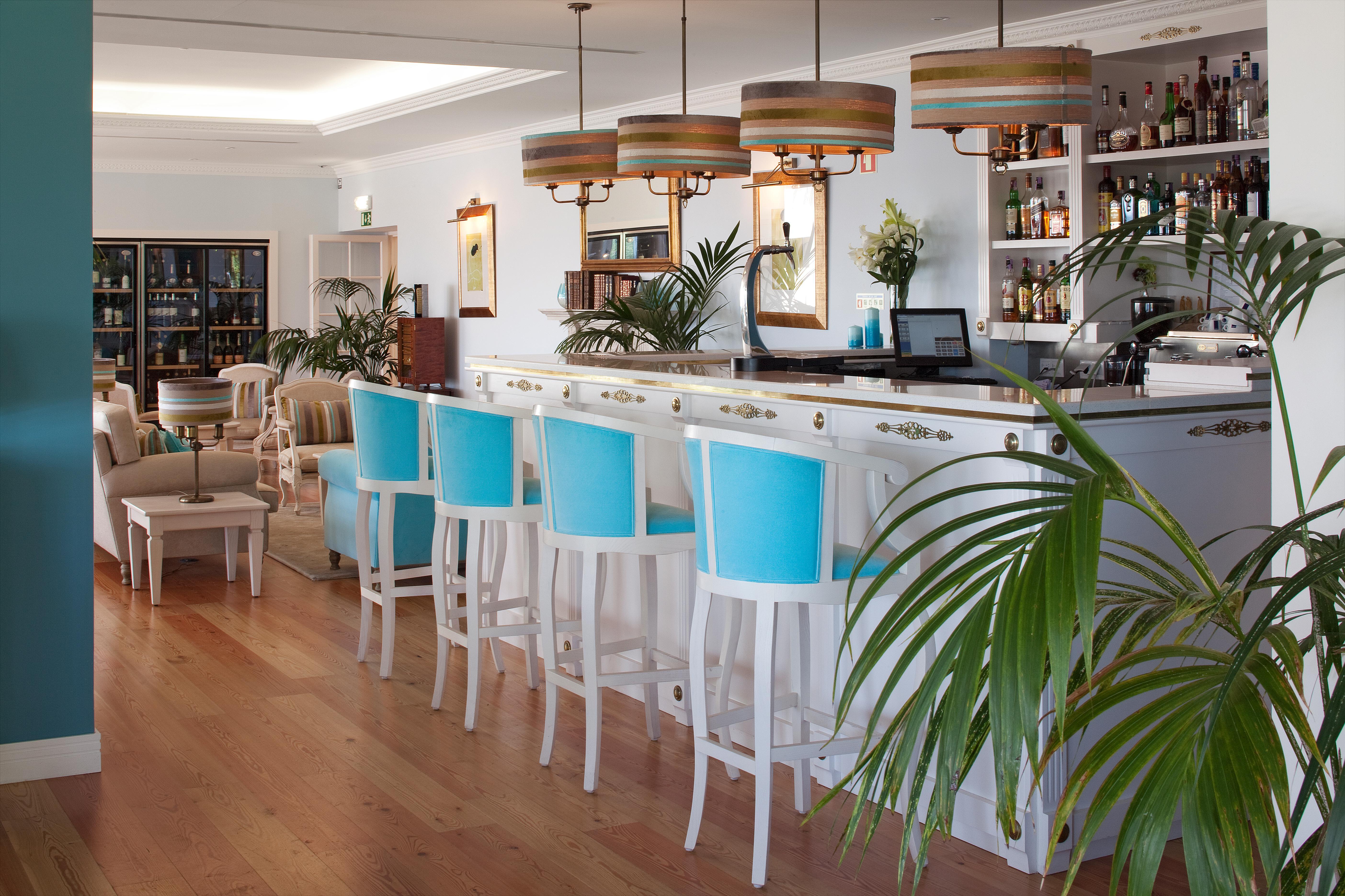 Longevity Senses - Cascais Boutique Hotel - Adults Only Exterior photo The bar at the 2010 G8 Summit
